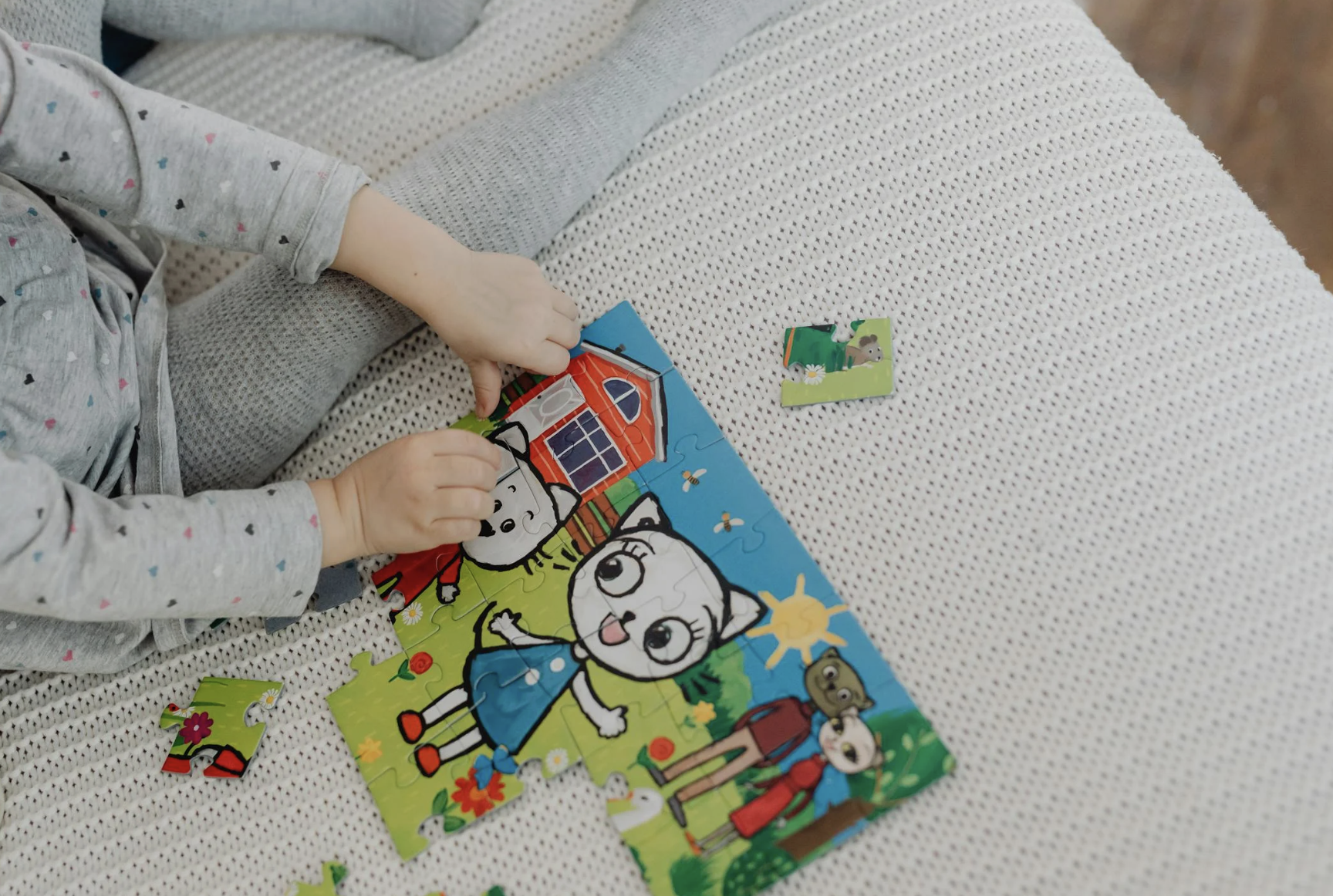 executive function autism, planning skills, organization strategies, working memory, task initiation, cognitive flexibility, self-monitoring